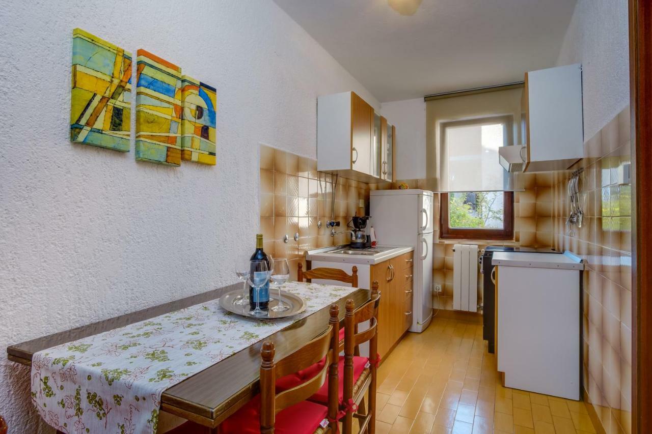 Apartmani Maris Mali Lošinj Екстериор снимка