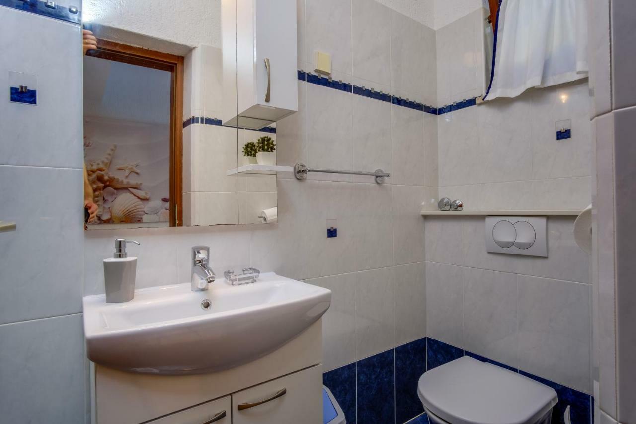 Apartmani Maris Mali Lošinj Екстериор снимка