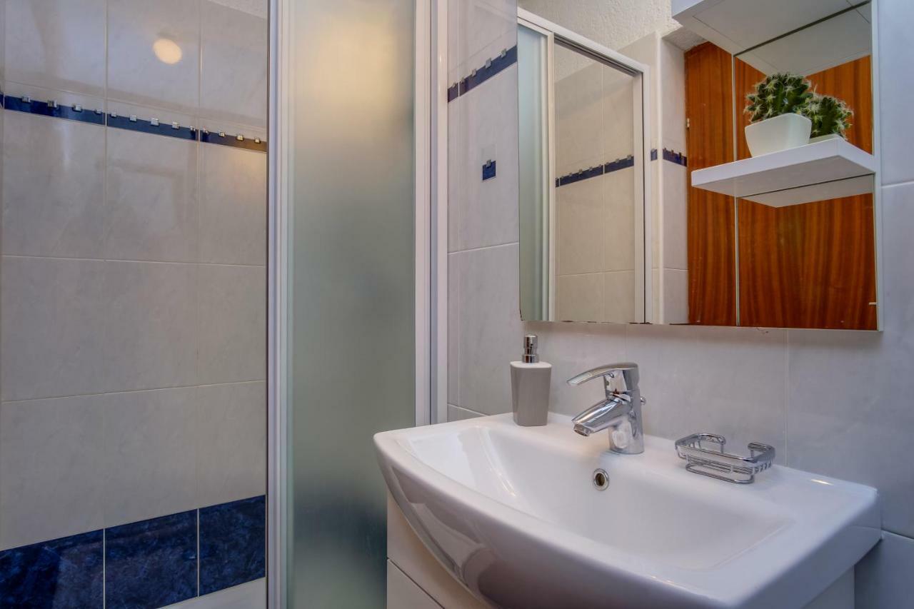 Apartmani Maris Mali Lošinj Екстериор снимка